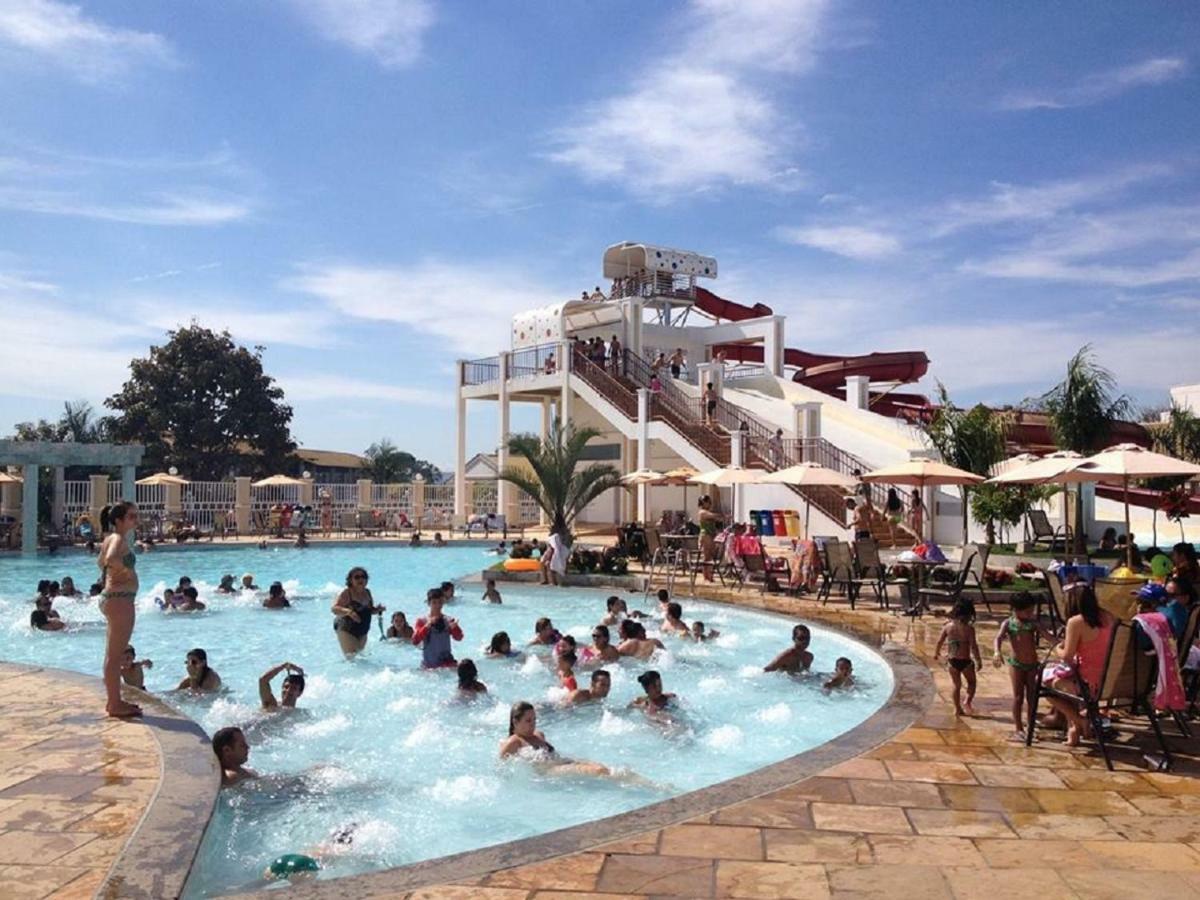 Lacqua Di Roma Com Piscina De Ondas كلدس نوفاس المظهر الخارجي الصورة